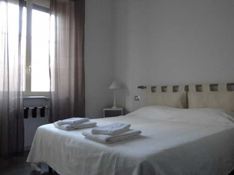 B&B Ai 2 Papi Rome Exterior photo